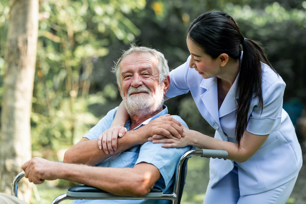 Things to Consider When Hiring a Senior Caregiver