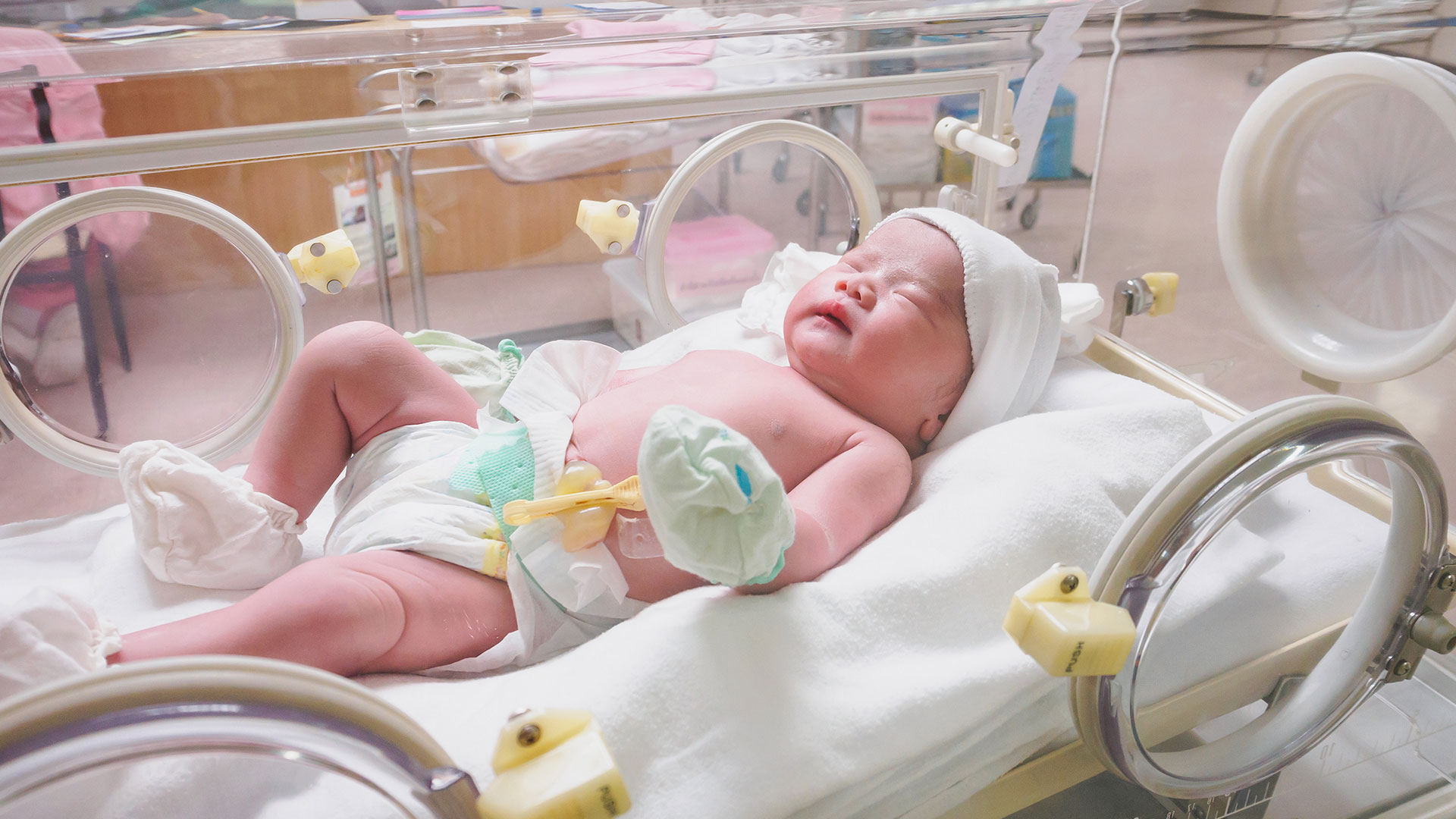 Premature Babysitting: Finding Child Care for Your Premature Baby