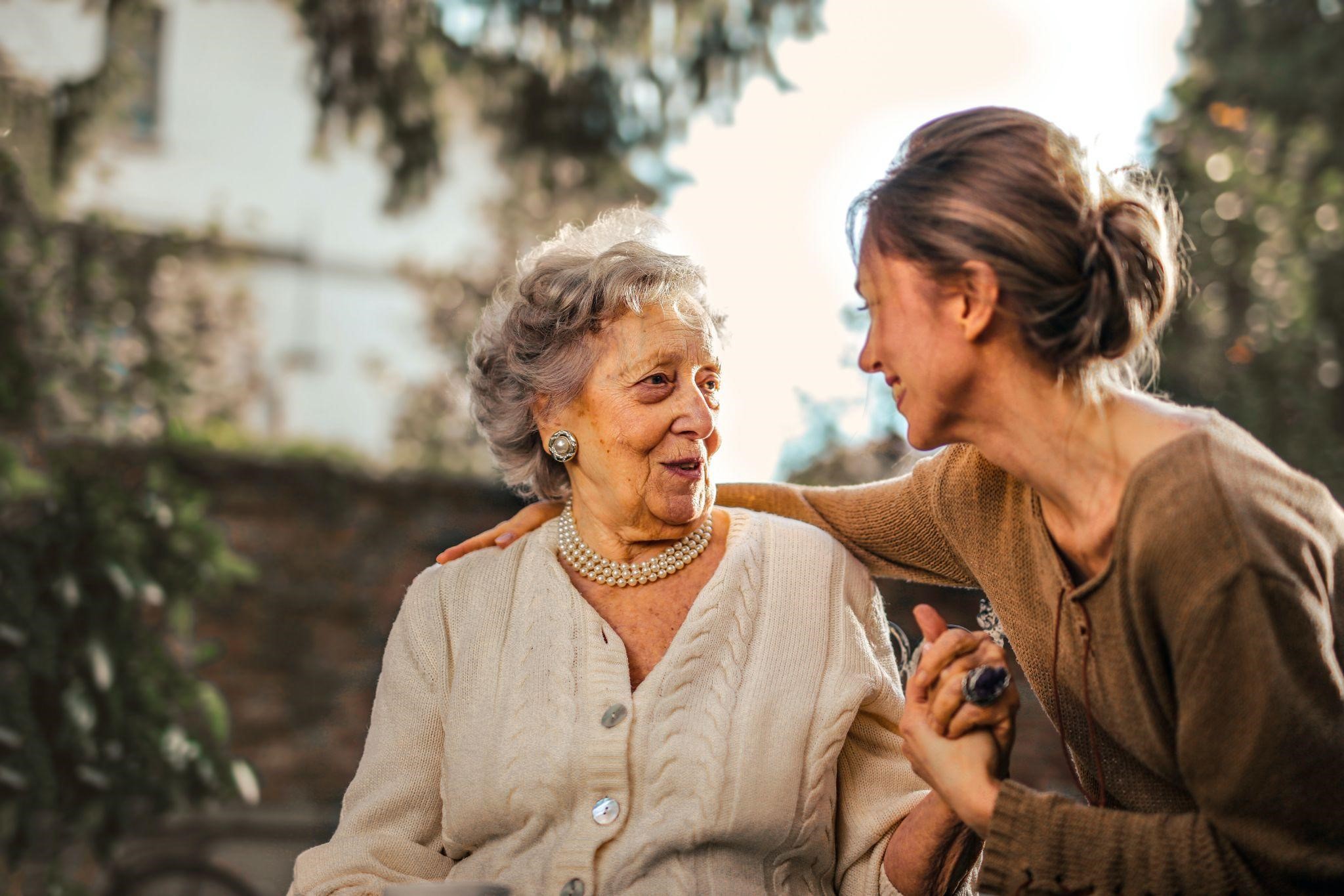 Hire an On-demand Senior Caregiver